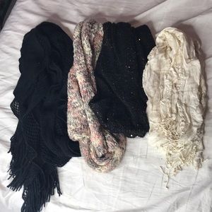 Gorgeous scarf lot (4)